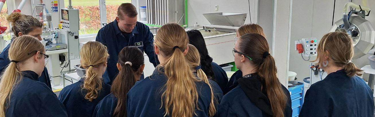 Locale leerlingen bezoeken Incotec op Girls Day