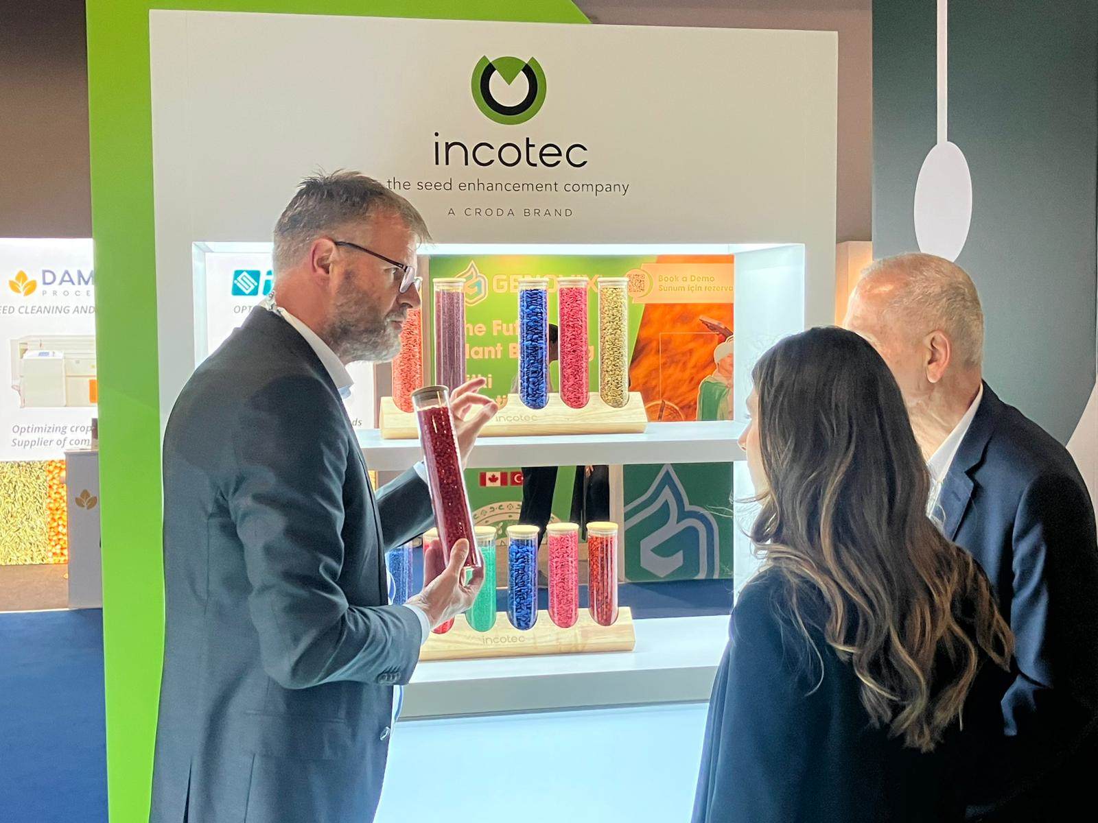 Erik Jan Bartels, vice-président régional chez Croda Life Sciences, explique les avantages des enrobages de semences.